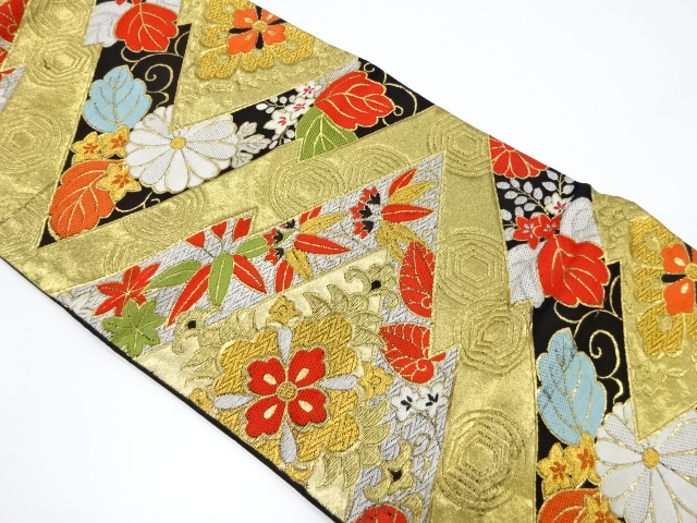 アンティーク　松皮菱に花・桐唐草模様織り出し袋帯（着用可）